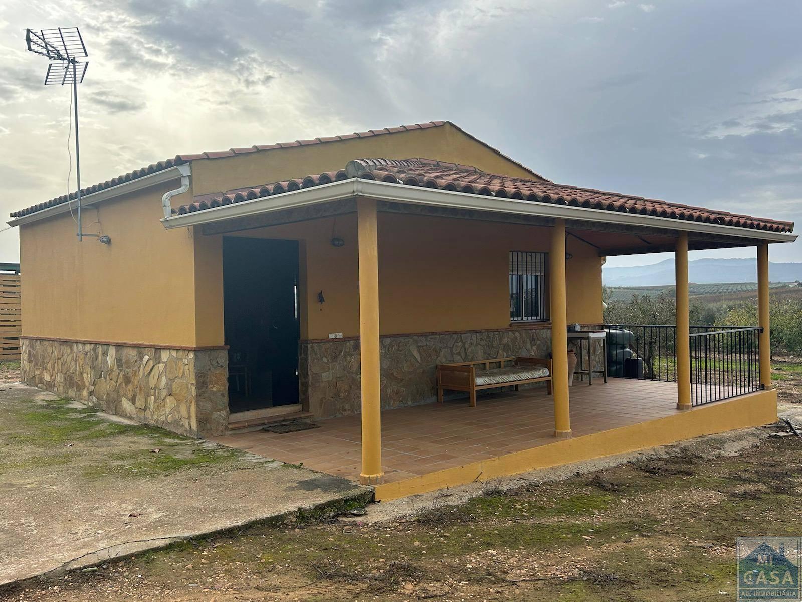 CASA  EN BADAJOZ,VILLAGONZALO