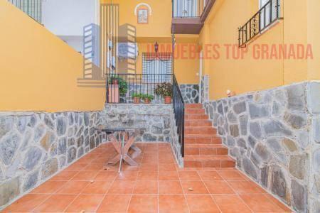 CASA  EN GRANADA,HUéTOR VEGA