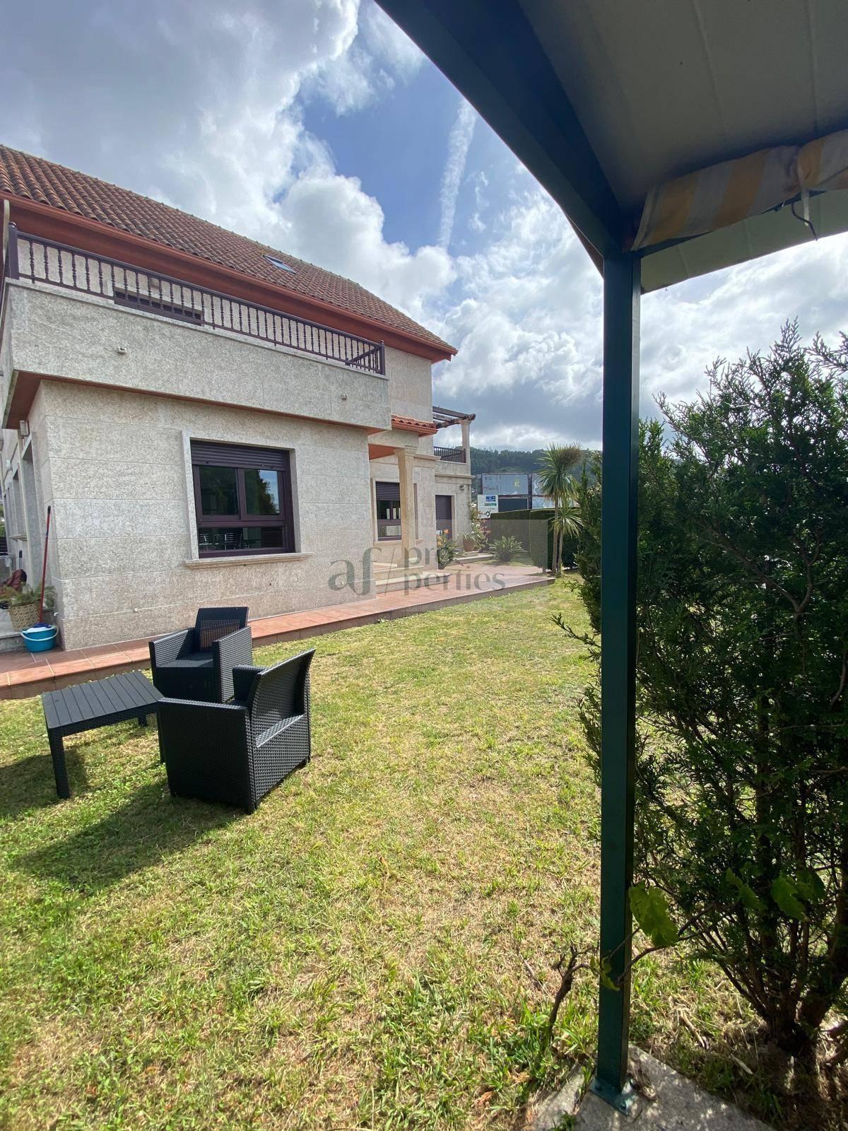 CASA  EN PONTEVEDRA,SABARIS