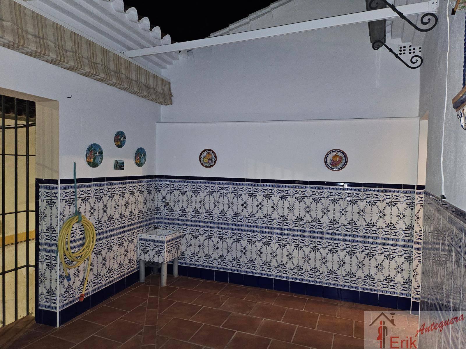 CASA PAREADO EN MáLAGA,ANTEQUERA