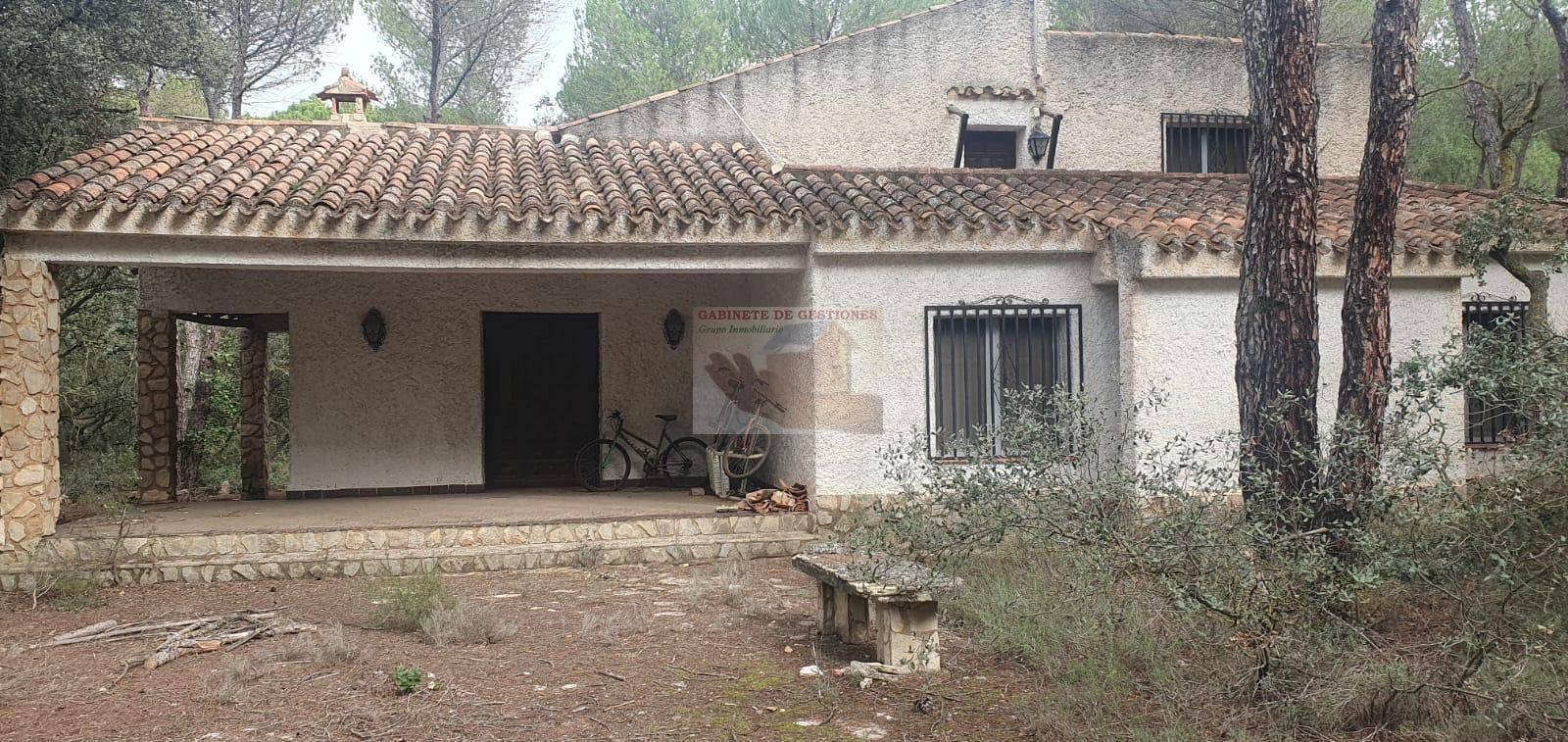 CHALET  EN ALBACETE,ALBACETE
