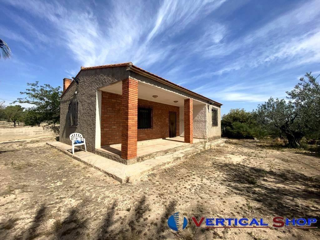 CHALET  EN ALBACETE,CAUDETE