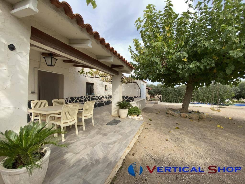 CHALET  EN ALBACETE,CAUDETE