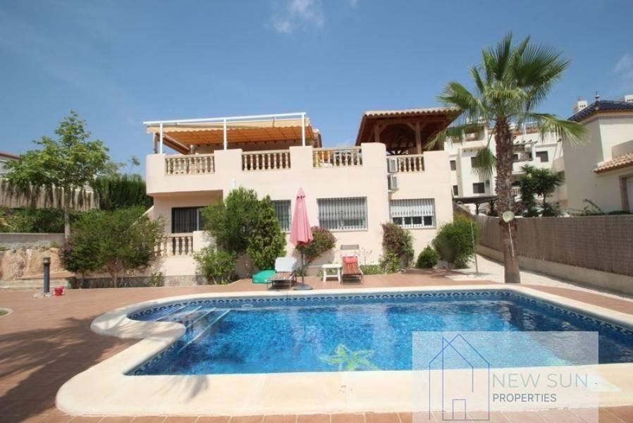 CHALET  EN ALICANTE,ORIHUELA COSTA