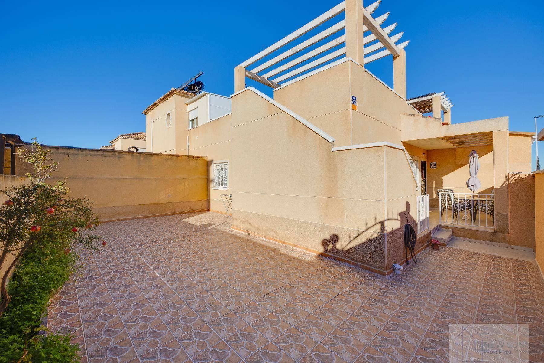 CHALET  EN ALICANTE,TORREVIEJA