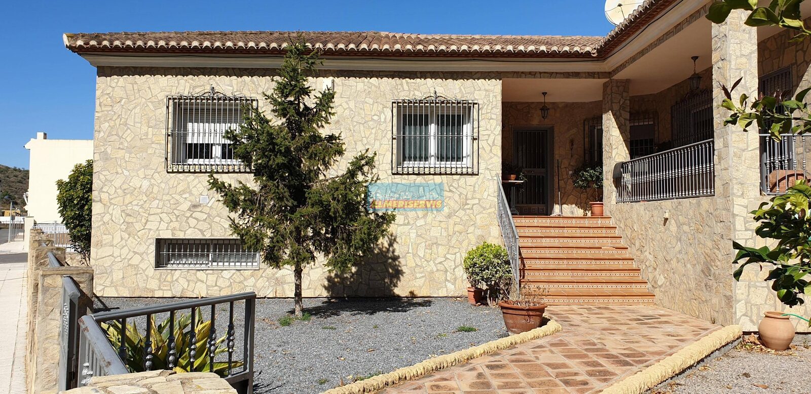 CHALET  EN ALMERíA,BERJA