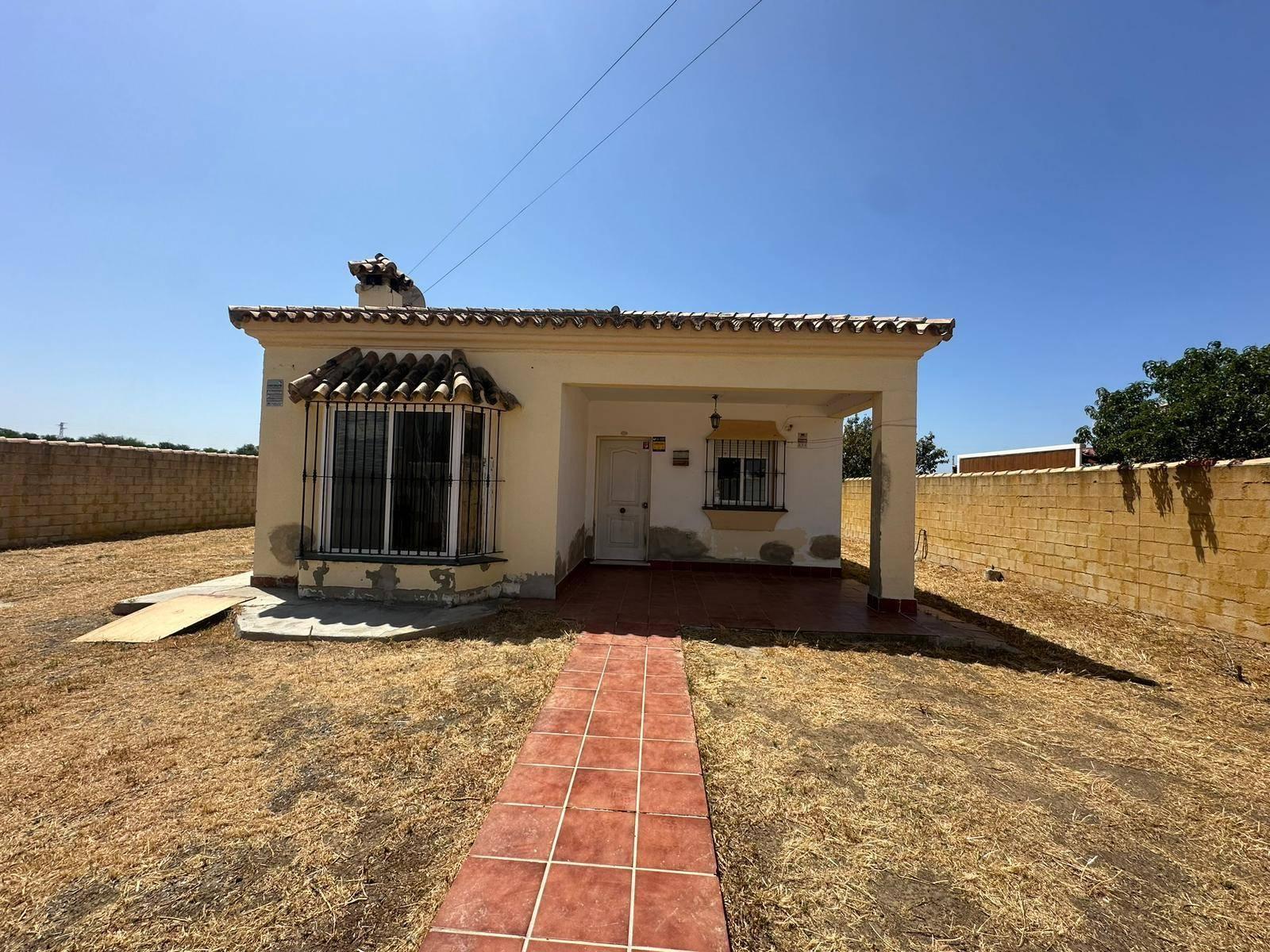 CHALET  EN CáDIZ,CHICLANA DE LA FRONTERA