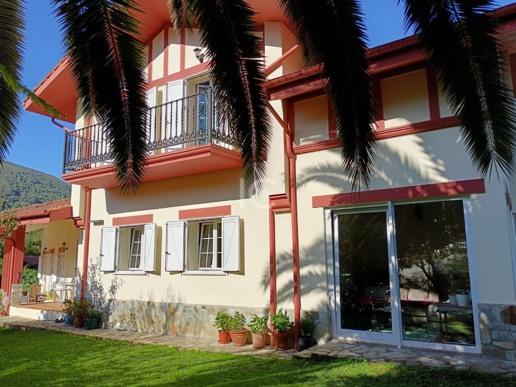 CHALET  EN CANTABRIA,CASTRO-URDIALES