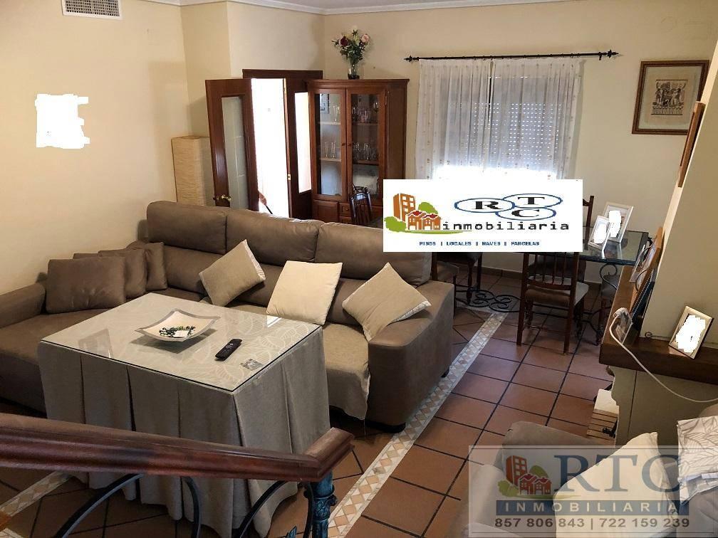 CHALET  EN CóRDOBA,LA CARLOTA