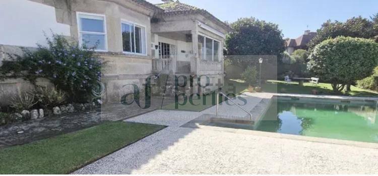 CHALET  EN PONTEVEDRA,VIGO