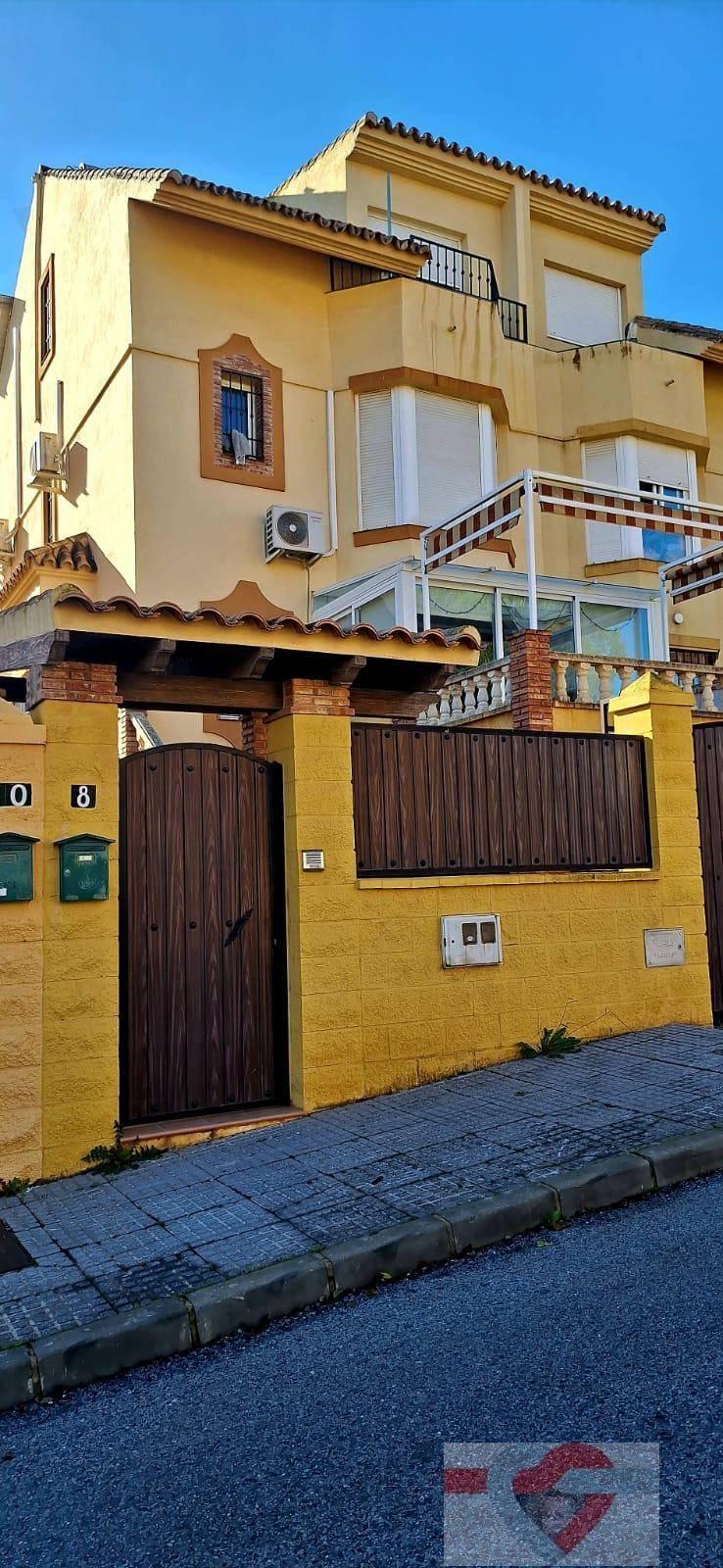 CHALET PAREADO EN MáLAGA,CáRTAMA