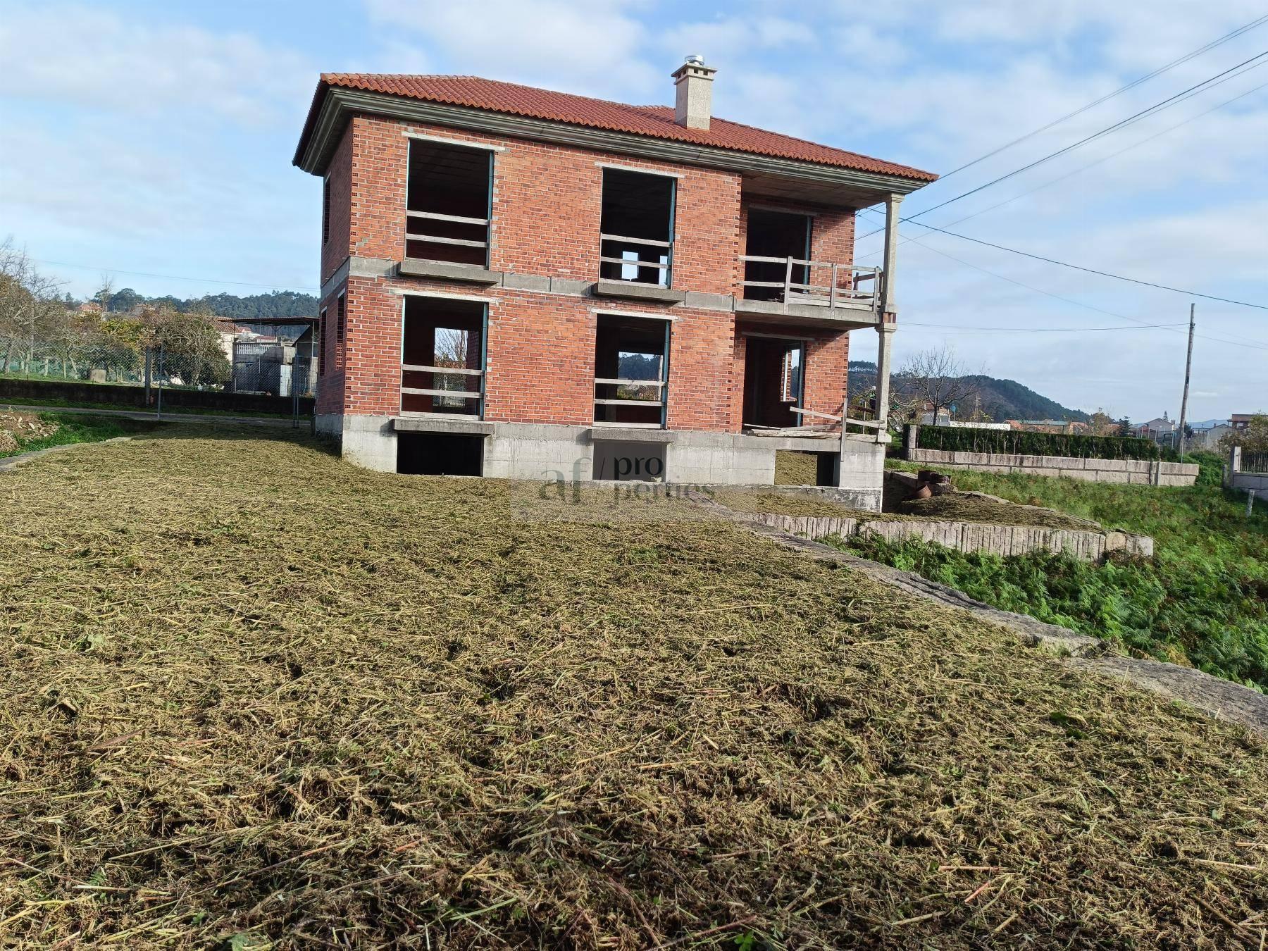 CHALET UNIFAMILIAR EN PONTEVEDRA,VILABOA