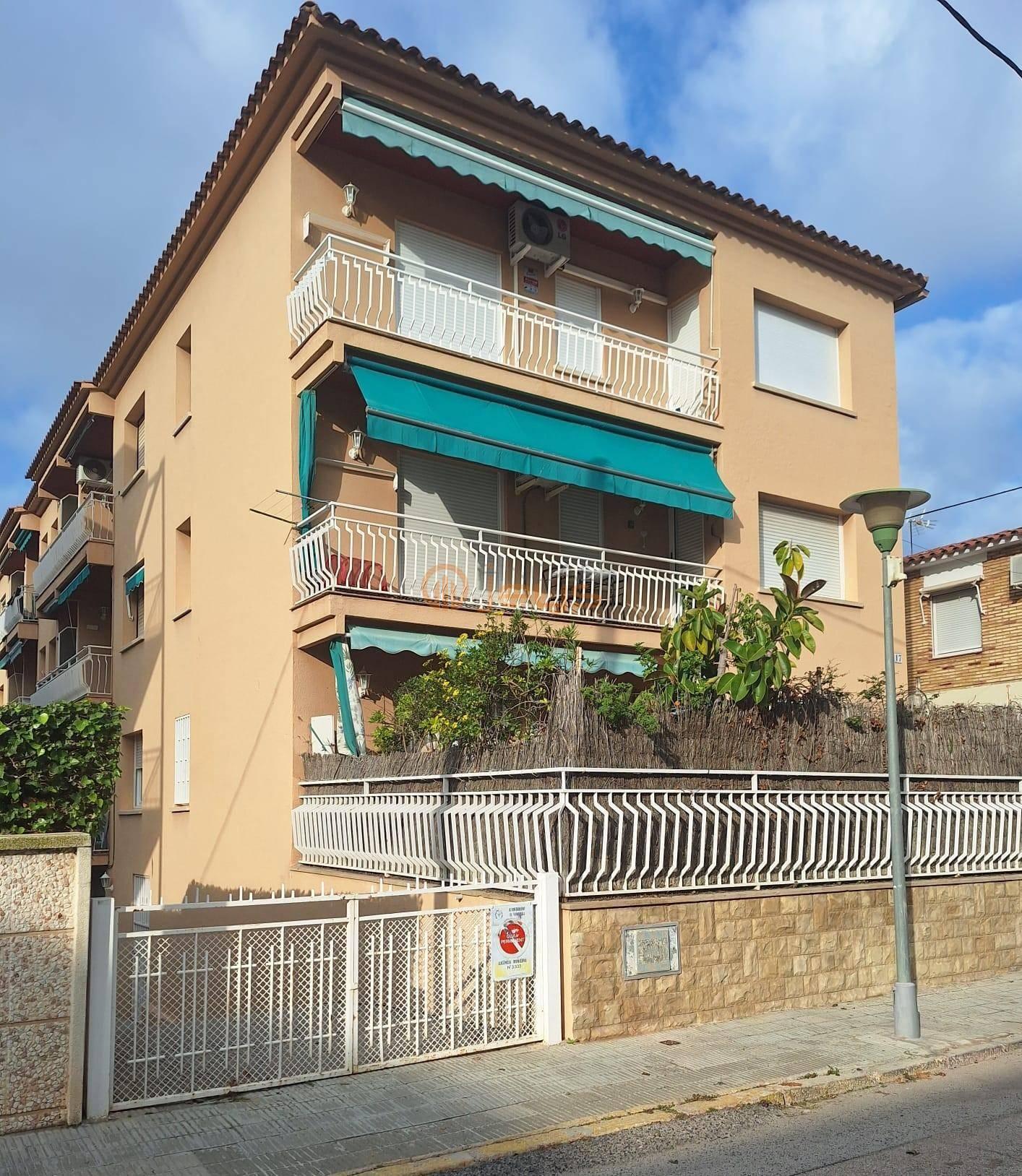 ESTUDIO  EN TARRAGONA,COMA - RUGA
