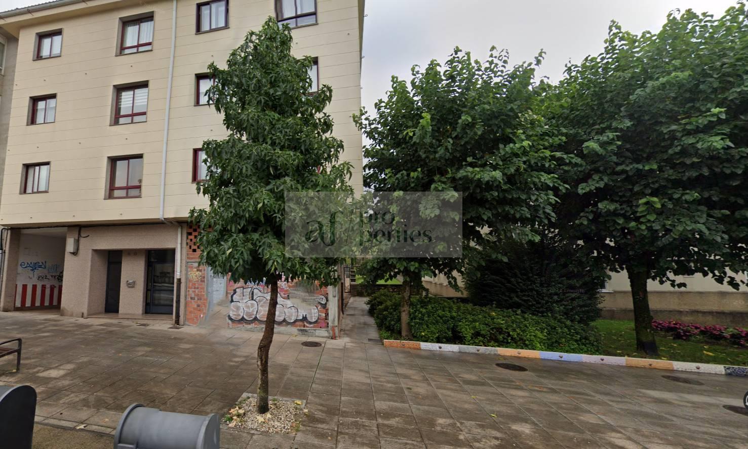 LOCAL  EN A CORUñA,SANTIAGO DE COMPOSTELA