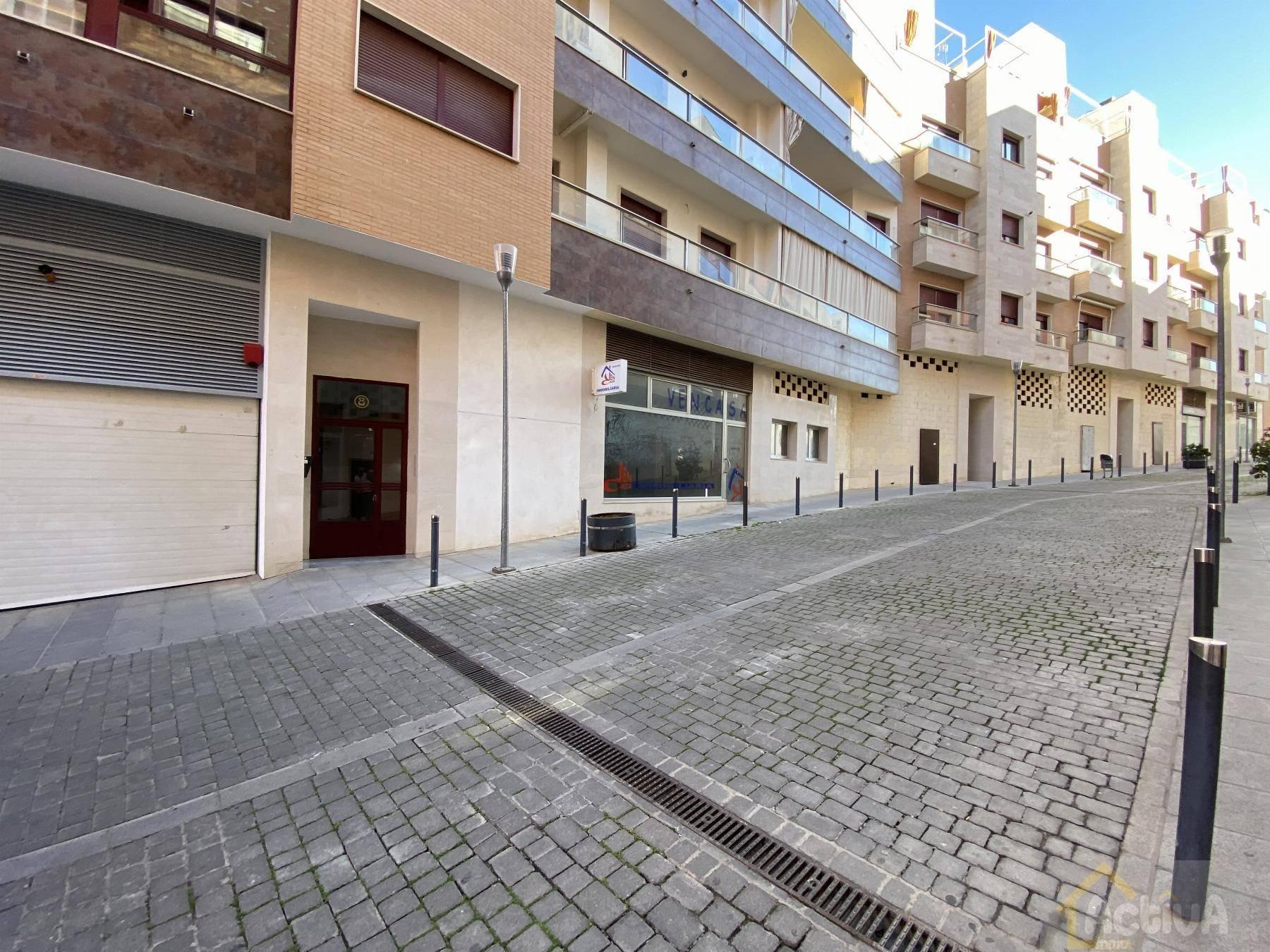 LOCAL  EN BADAJOZ,ALMENDRALEJO
