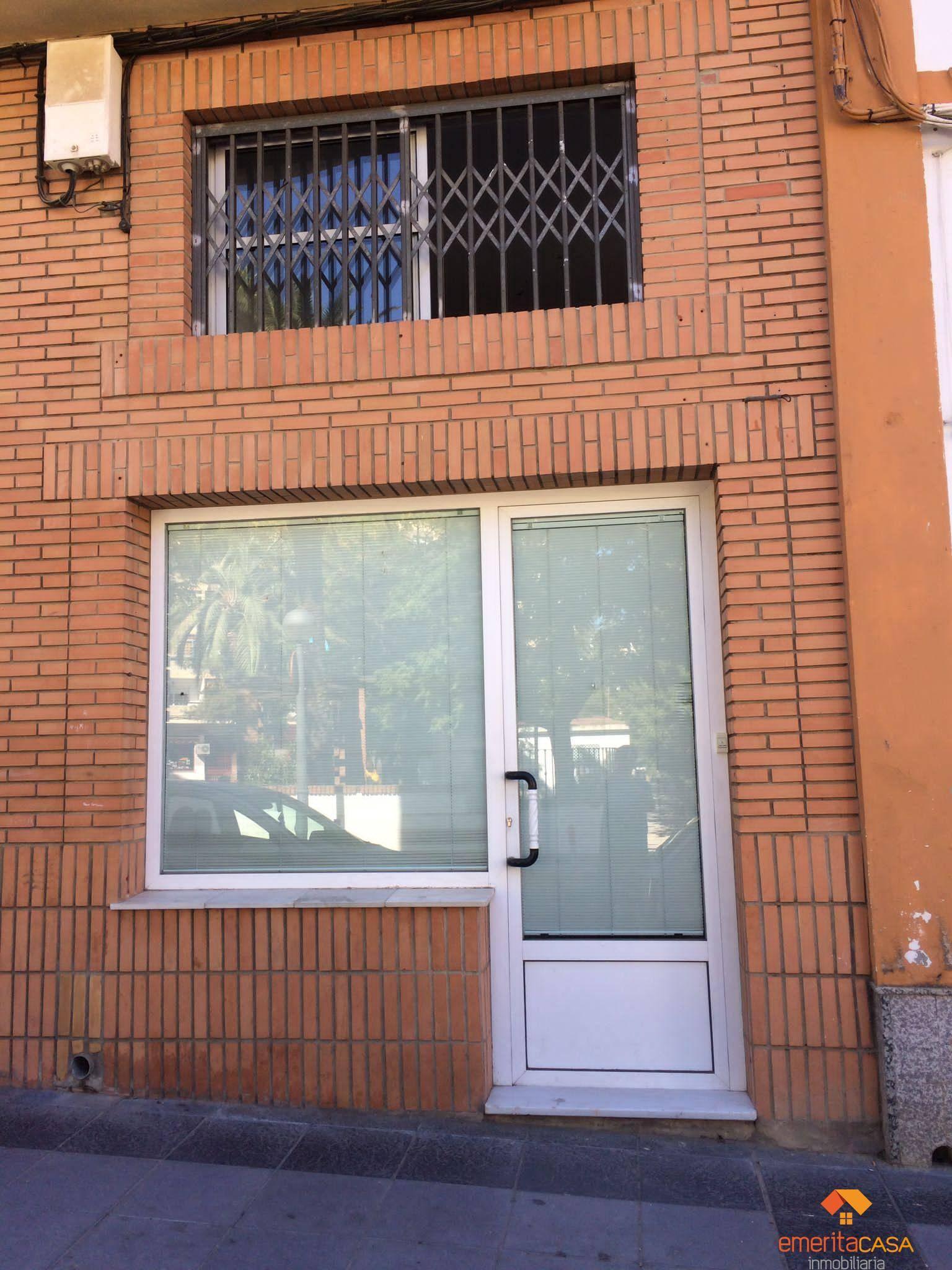 LOCAL  EN BADAJOZ,ALMENDRALEJO