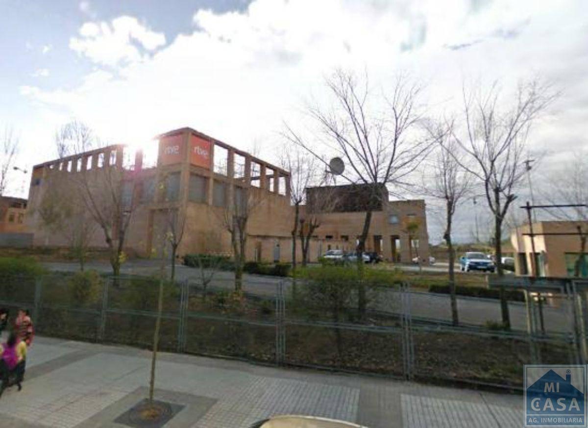 LOCAL  EN BADAJOZ,MéRIDA