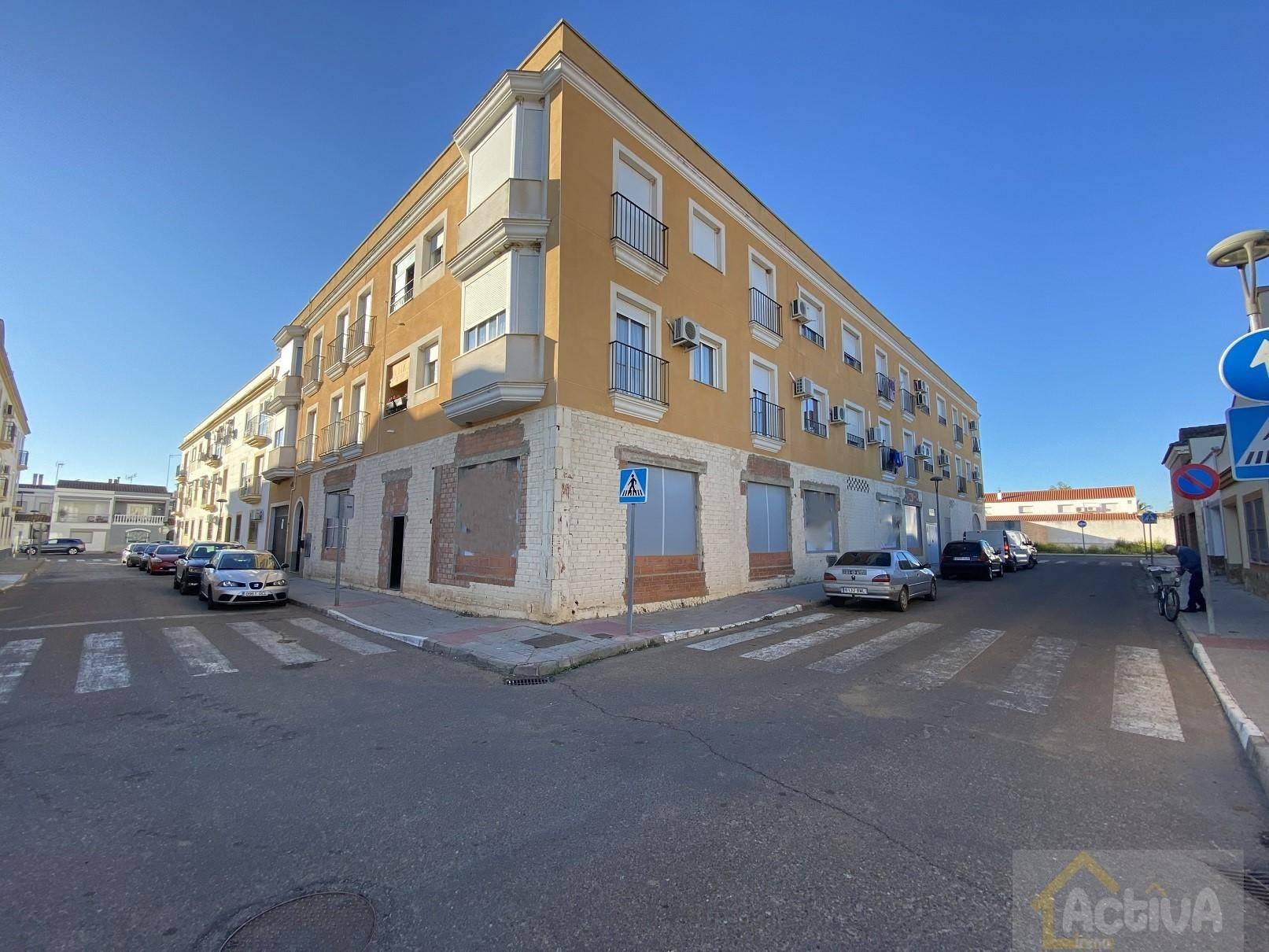 LOCAL  EN BADAJOZ,PUEBLA DE LA CALZADA