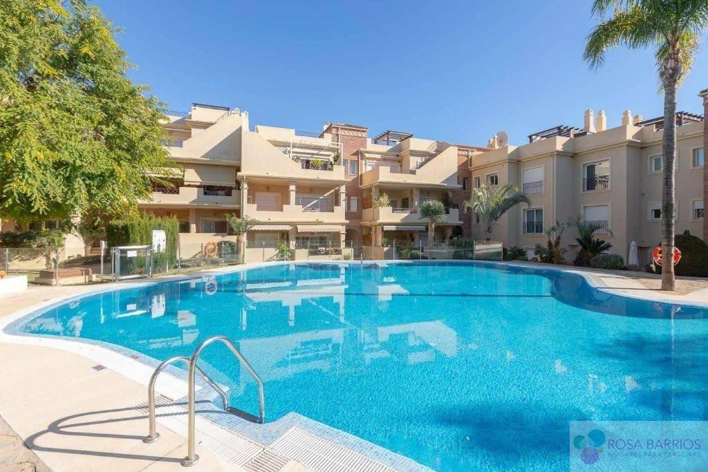 PISO BAJO EN MáLAGA,ESTEPONA