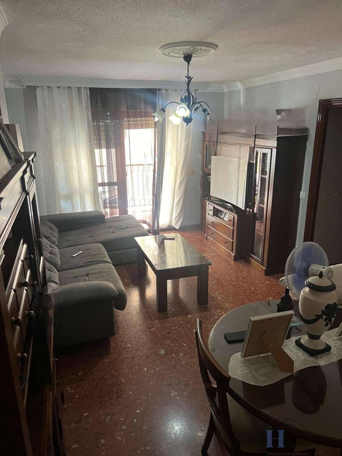 PISO  EN ALMERíA,ADRA