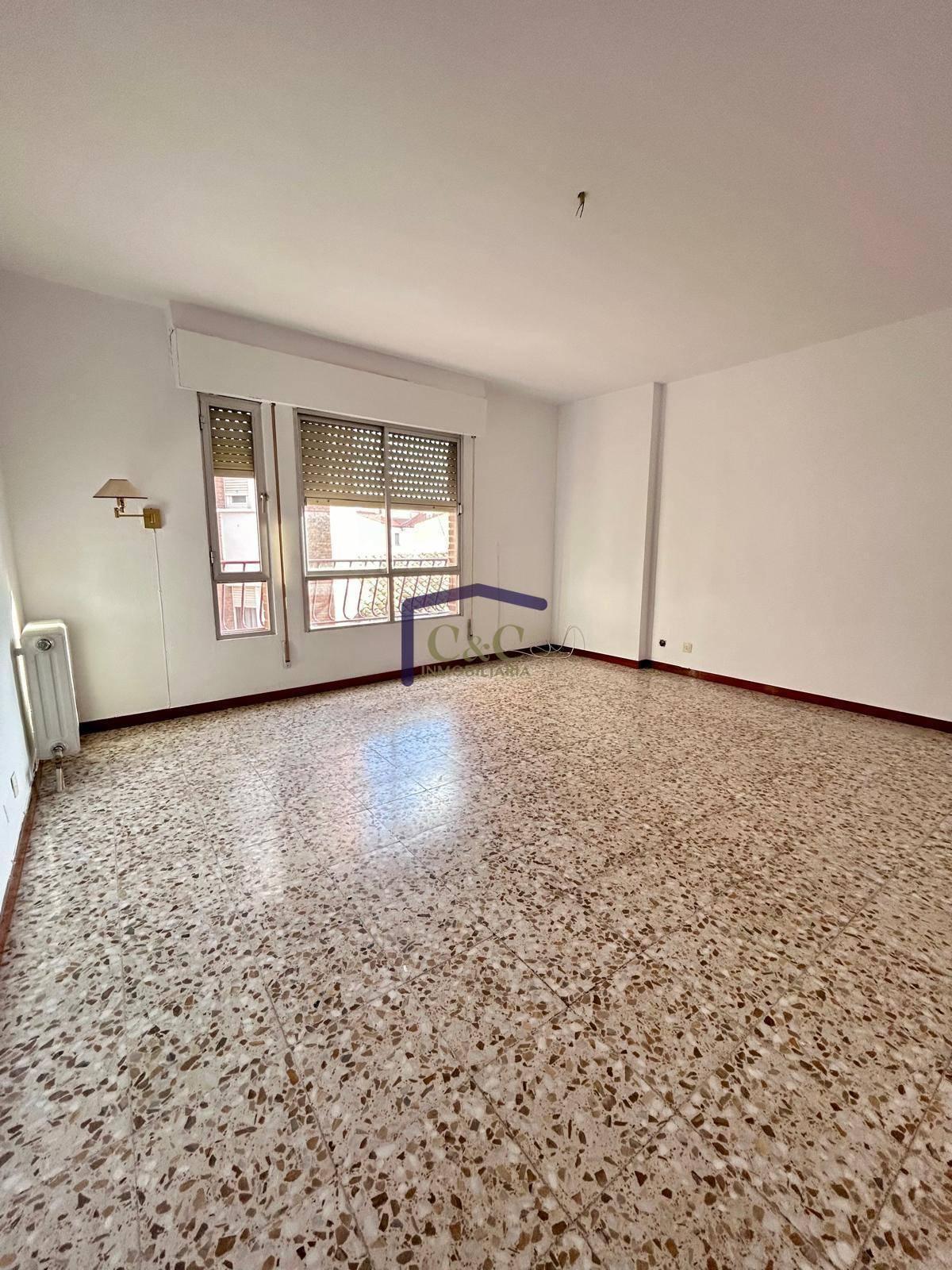 PISO  EN CIUDAD REAL,MANZANARES