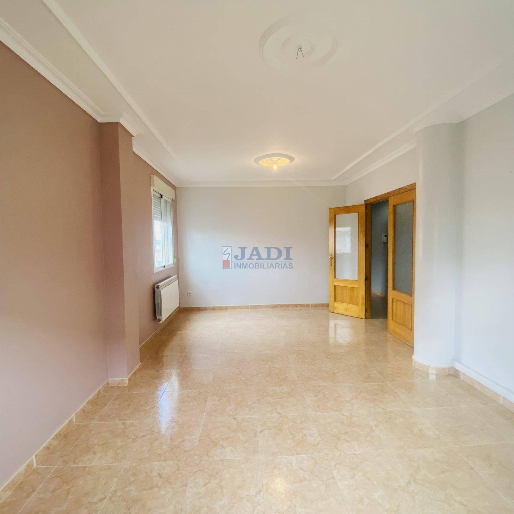 PISO  EN CIUDAD REAL,VALDEPEñAS