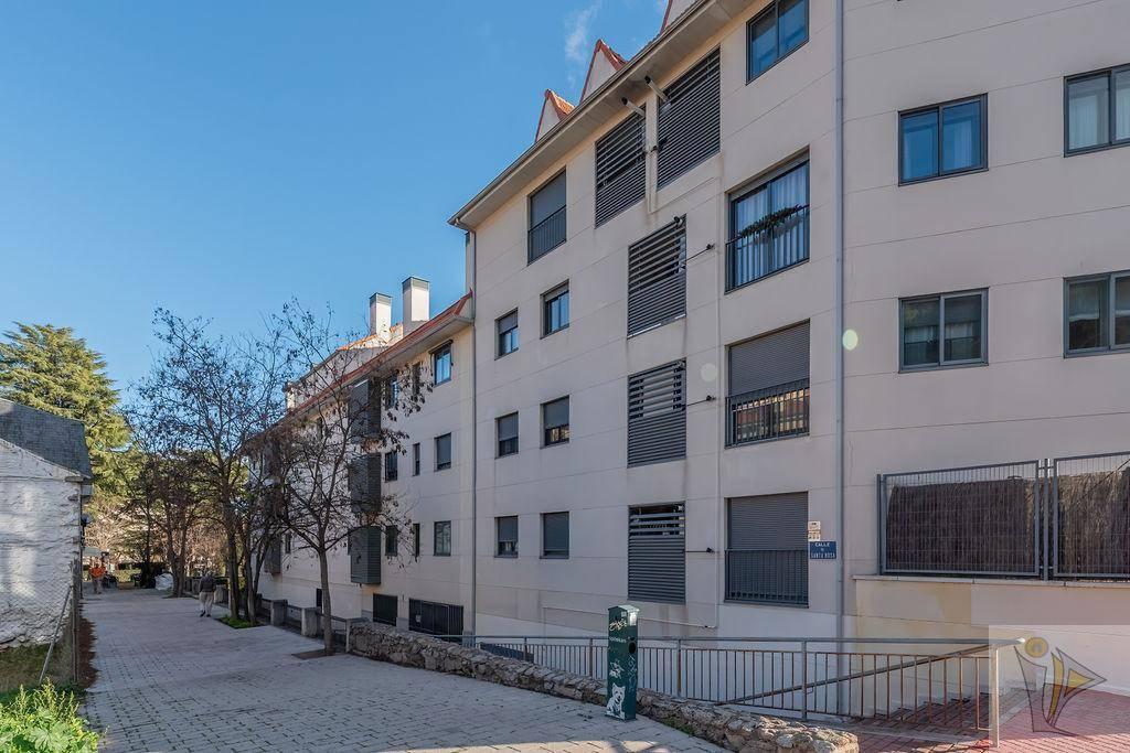 PISO  EN MADRID,EL ESCORIAL