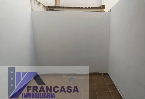 PISO  EN TOLEDO,ALMOROX