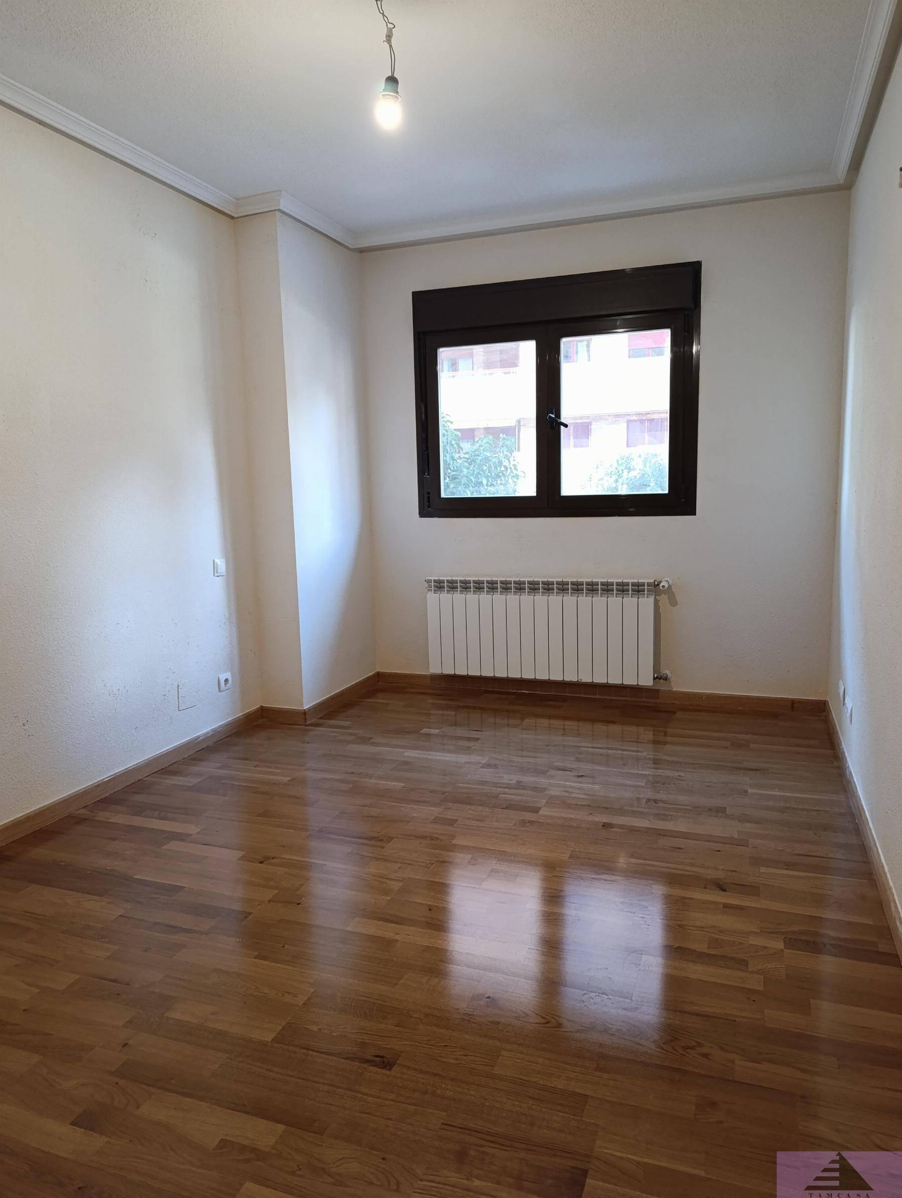 PISO  EN TOLEDO,SESEñA