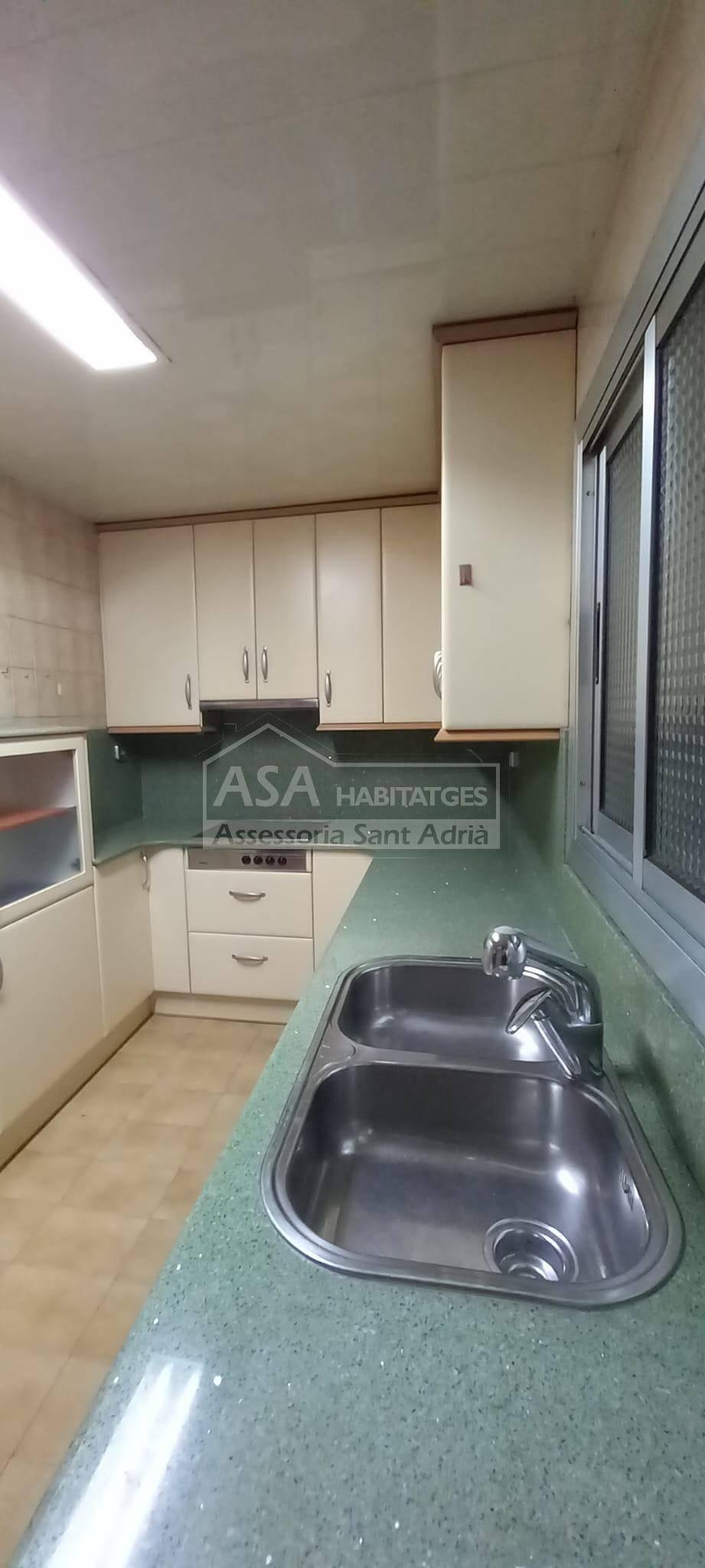 PISO FINCA URBANA EN BARCELONA,SANT ADRIà DE BESòS