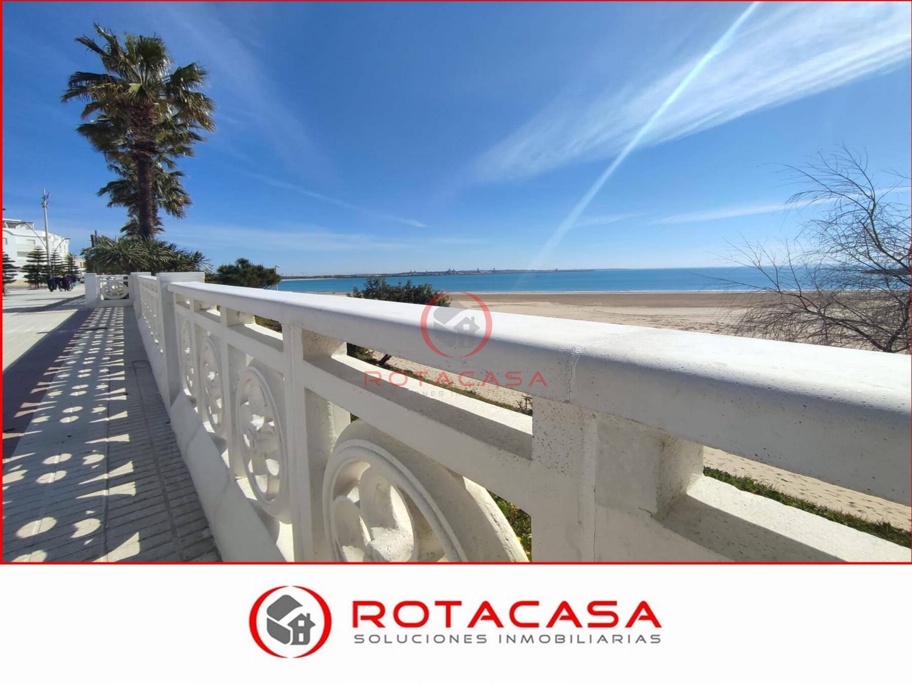 PLANTABAJA  EN CáDIZ,ROTA