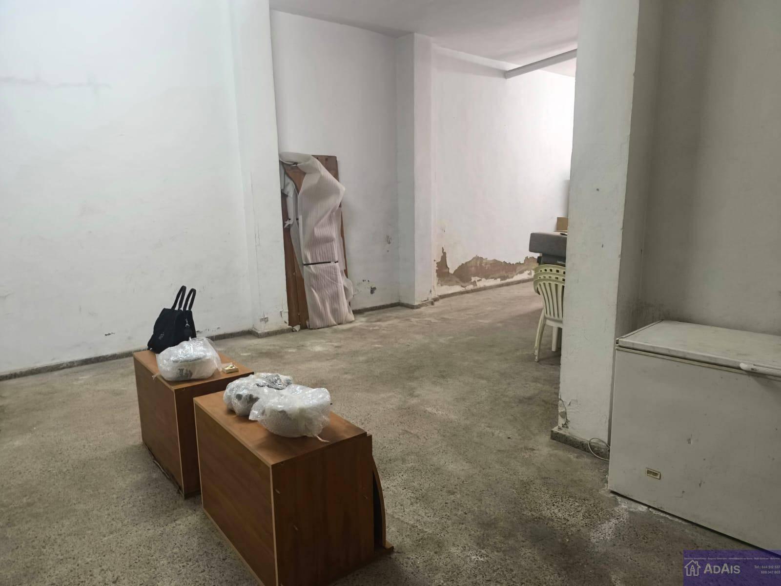 PLANTABAJA  EN VALENCIA,ALMOINES