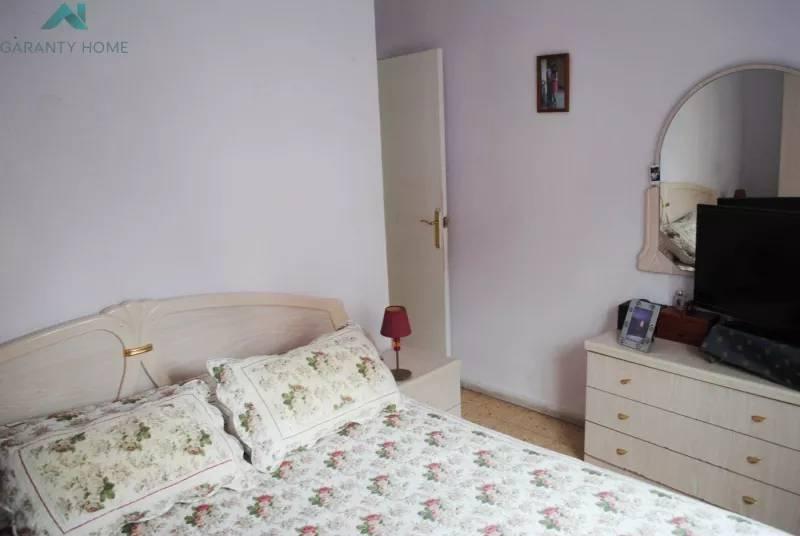 SE VENDE PISO EN ARGOñOS