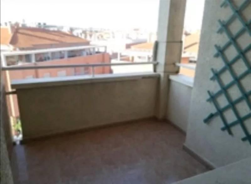 VENTA PISO ALCANTARILLA.