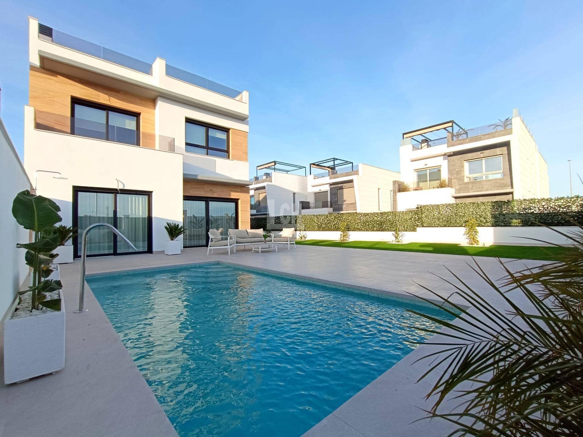 VILLA  EN ALICANTE,BENIJóFAR