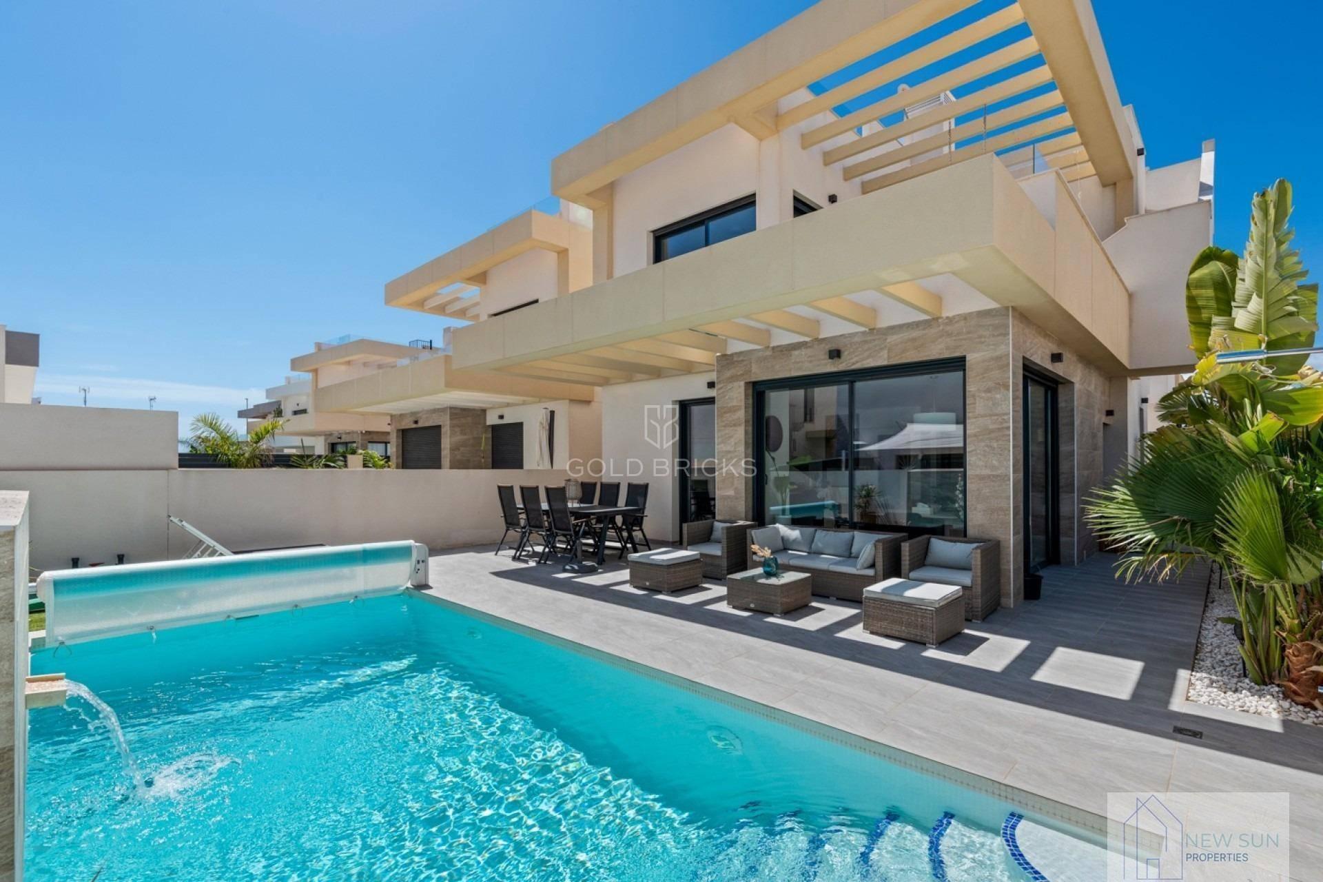 VILLA  EN ALICANTE,LOS MONTESINOS