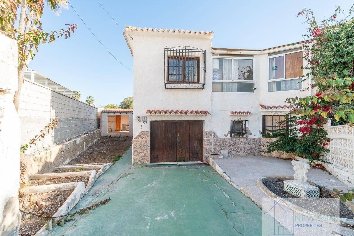 VILLA  EN ALICANTE,ORIHUELA COSTA