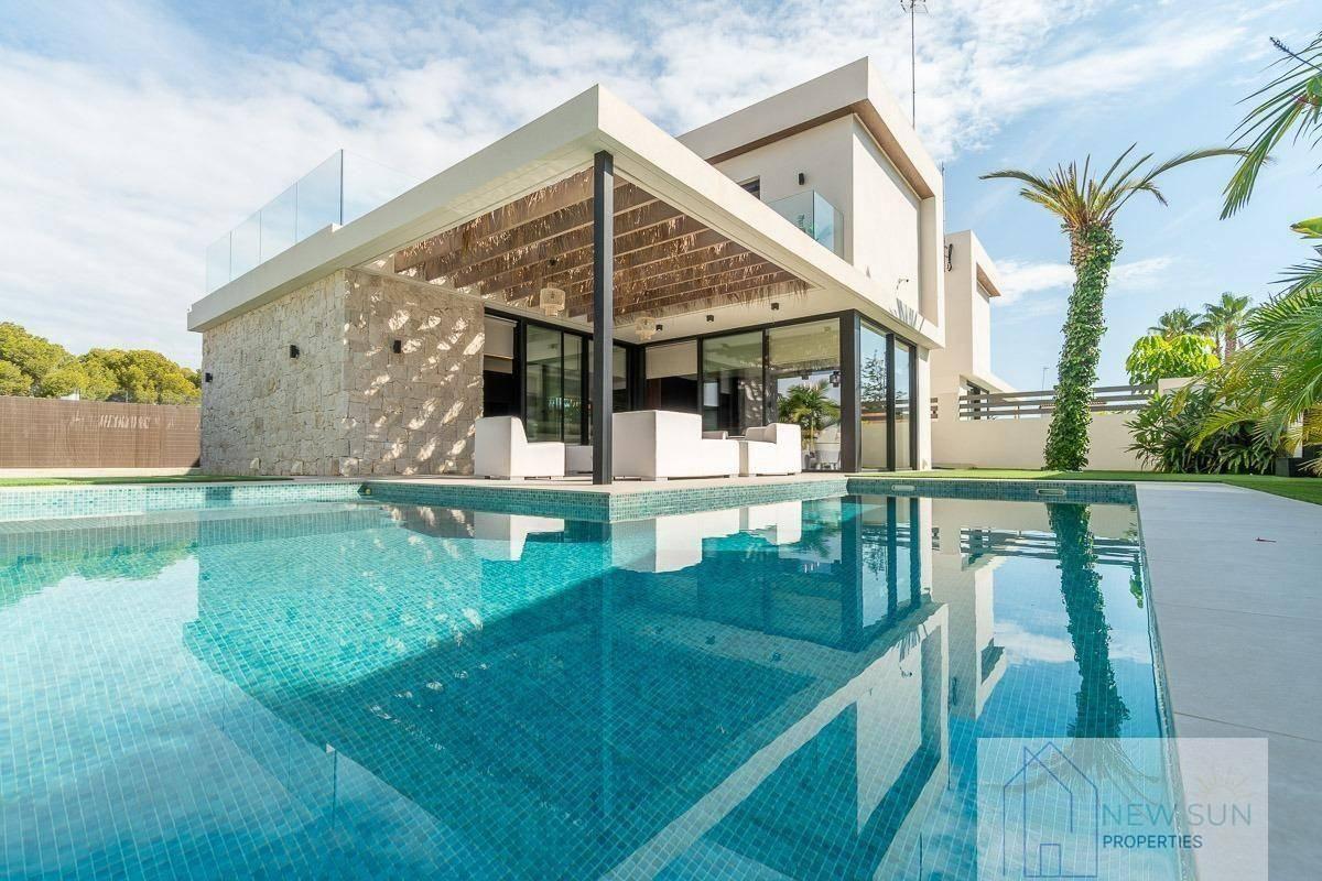 VILLA  EN ALICANTE,TORREVIEJA