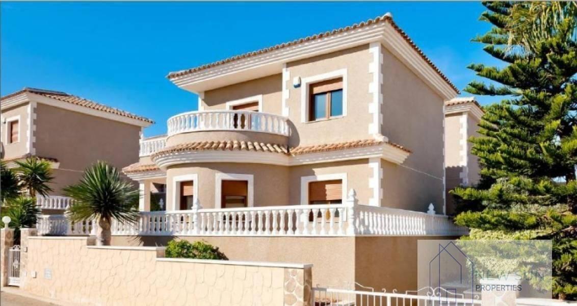 VILLA  EN ALICANTE,TORREVIEJA