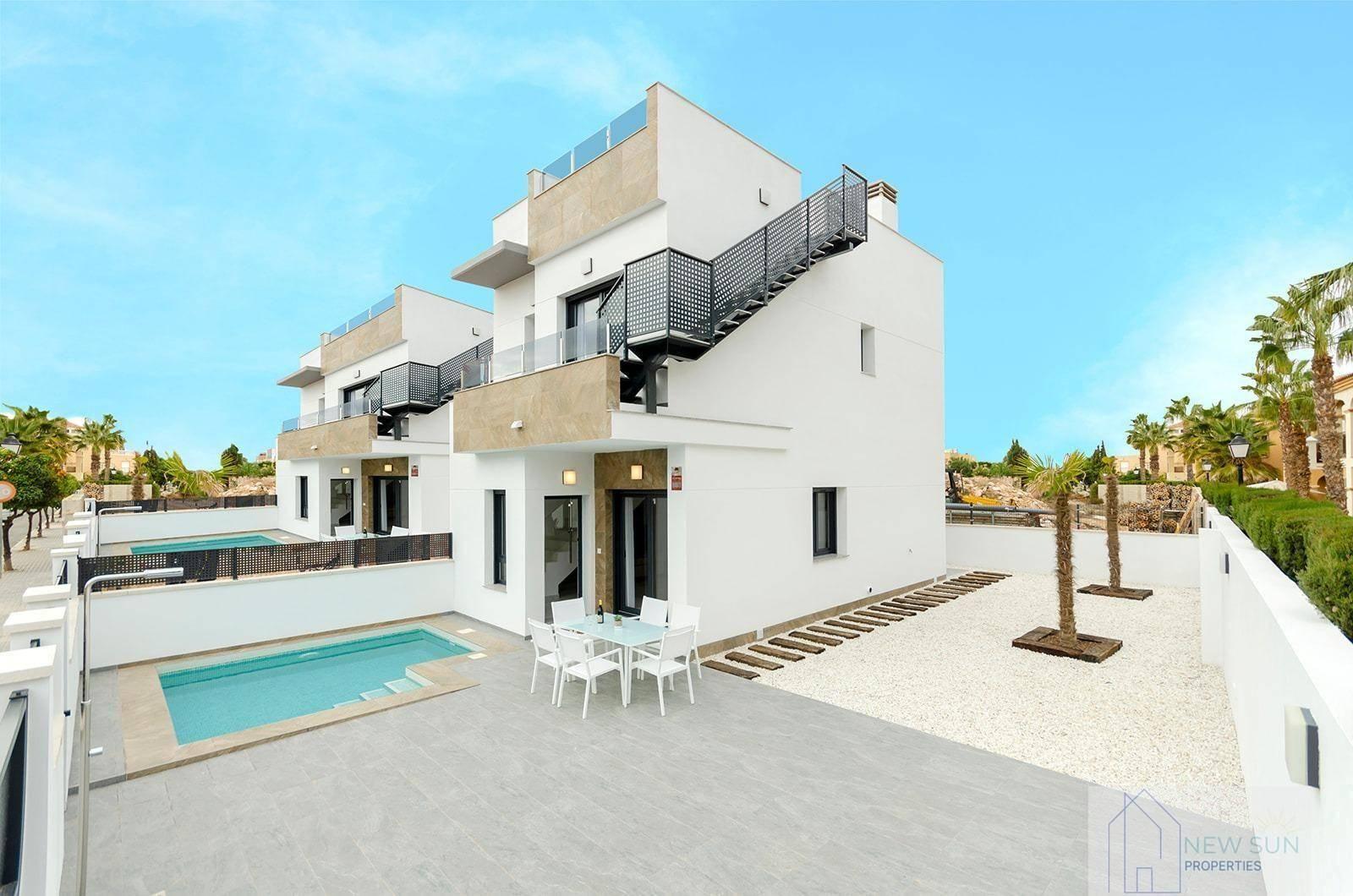 VILLA  EN ALICANTE,TORREVIEJA