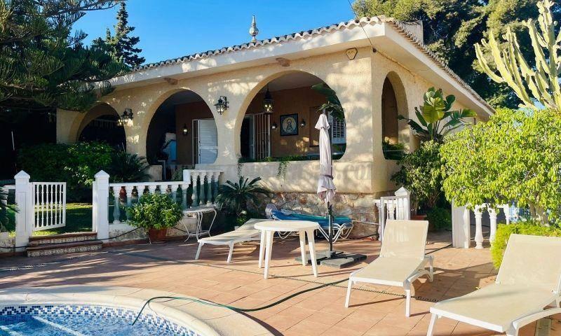 VILLA  EN ALICANTE,TORREVIEJA