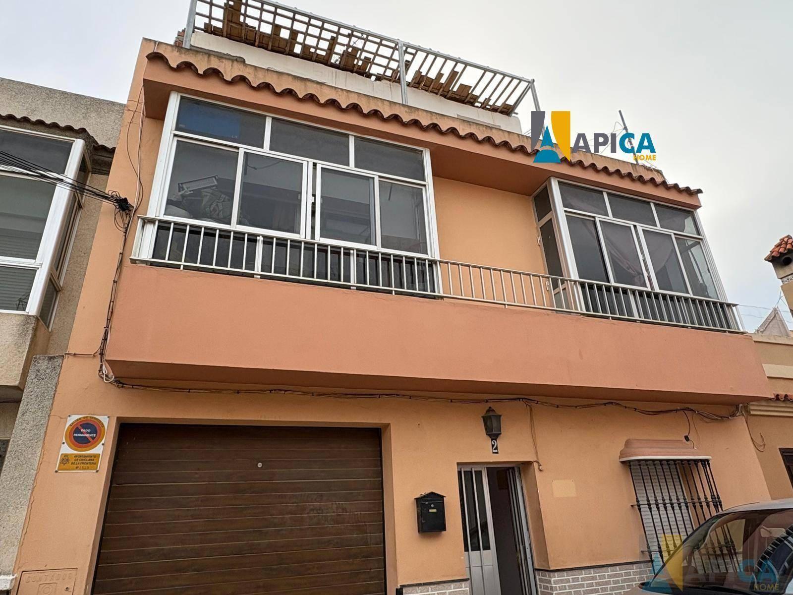 VILLA  EN CáDIZ,CHICLANA DE LA FRONTERA